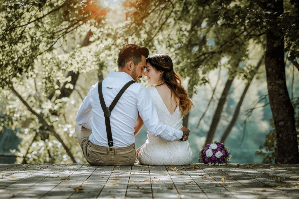 What to Expect from Micro Weddings